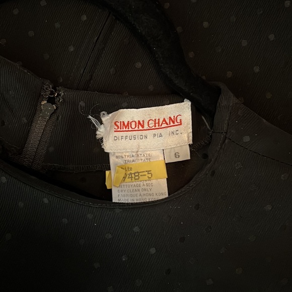 Vintage 90’s LBD size 6. - Picture 10 of 14